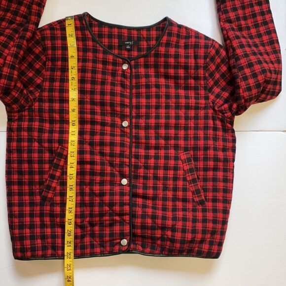Quilted Plaid Red Black Check Plaid Jacket - Picture 12 of 12